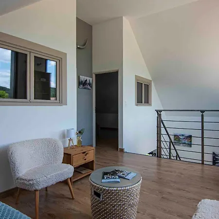 Indépendante Mas Fond Des Prés Villa *